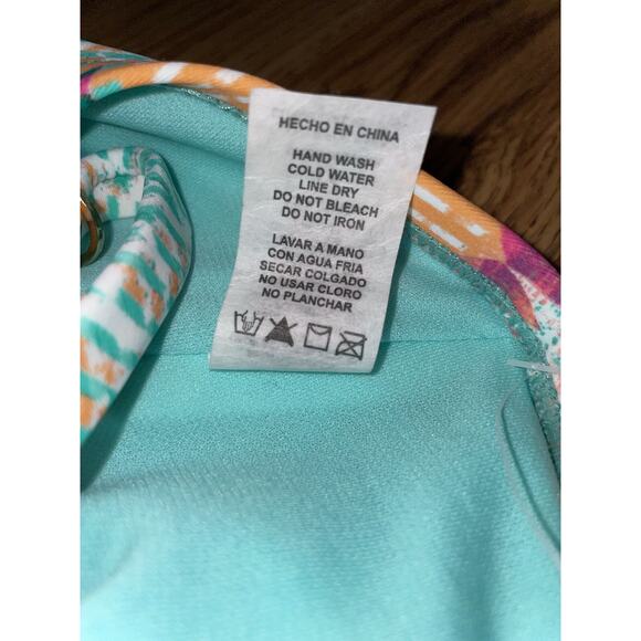 VM One Piece Swimwear Bathing Suit Women’s Plus Size 1x Multicolored NWT - Picture 13 of 13